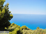 De blauwe zee bij Egremni en Athani - Lefkas (Lefkada)
