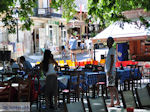 Het gezellige plein van Karia (Karya) foto 3 - Lefkas (Lefkada)